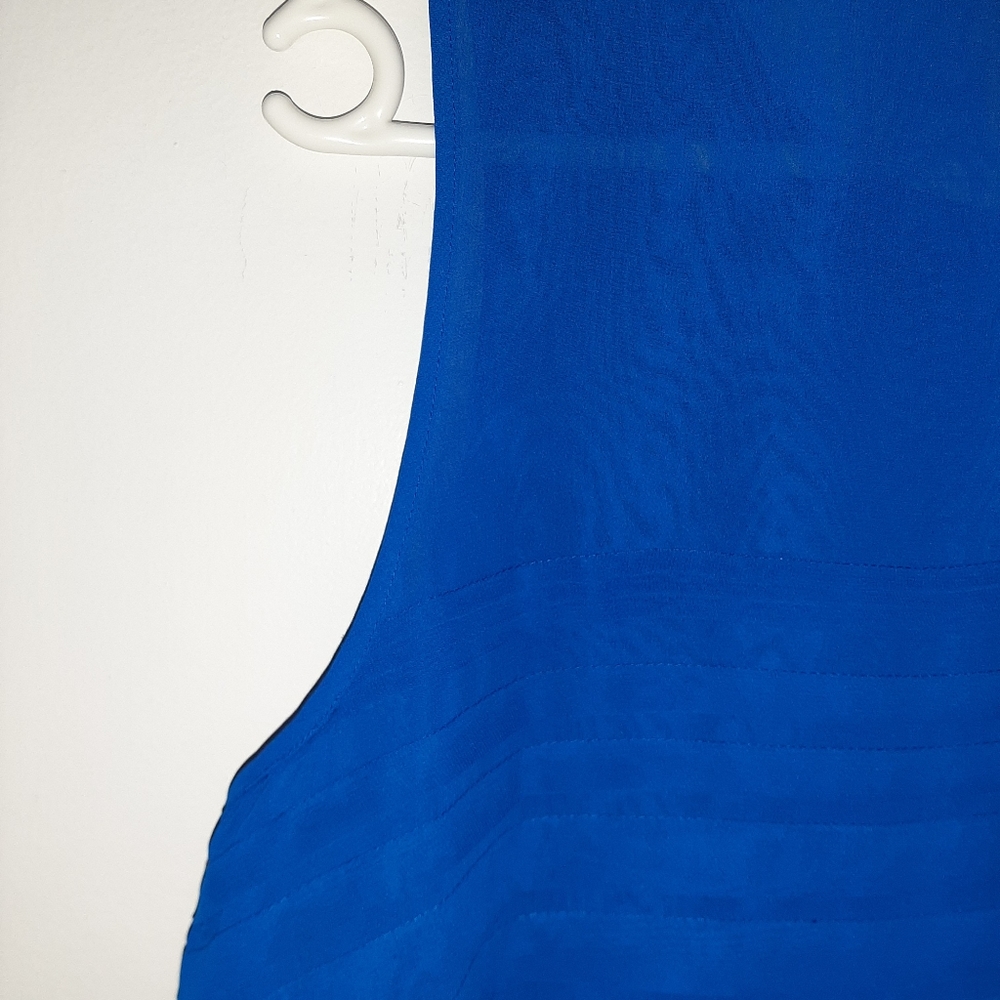 Vince Camuto small blue ladies Sleeveless blouse - Picture 6 of 15